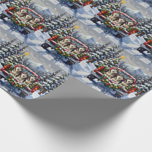 Alaskan Malamute Christmas Red Truck Holiday Geschenkpapier (Ecke)