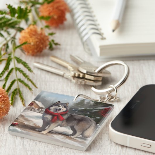 Alaskan Malamute Dog im Schnee Weihnachten Schlüsselanhänger (Vorderseite rechts)