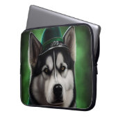 Alaskan Malamute Hund in St. Patrick's Day Dress Laptopschutzhülle (Vorderseite Links)