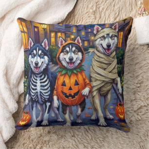 Alaskan Malamute Hunde Trick-or-Treating Halloween Kissen