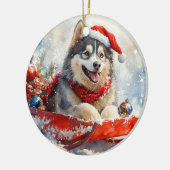 Alaskan Malamute in Sledge Let it Schnee Weihnacht Keramik Ornament (Links)