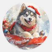 Alaskan Malamute in Sledge Let it Schnee Weihnacht Runder Aufkleber (Vorderseite)