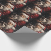 Alaskan Malamute mit Weihnachten des Weihnachtsman Geschenkpapier (Ecke)