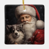 Alaskan Malamute mit Weihnachten des Weihnachtsman Keramikornament (Vorderseite)