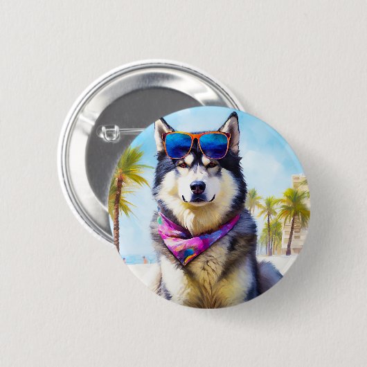 Alaskan Malamute on Beach, Sommergeschenk Button (Vorne & Hinten)