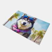 Alaskan Malamute on Beach, Sommergeschenk Fußmatte (Schrägansicht)