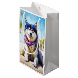 Alaskan Malamute on Beach, Sommergeschenk Kleine Geschenktüte