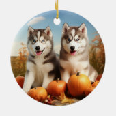 Alaskan Malamute Welpe Herbst Delight Pumpkin Keramik Ornament (Hinten)
