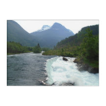 Alaskan Wasserfall und Berglandschaft Kunst