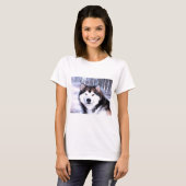 Alaskischer Malamute-Entwurf durch Künstler T-Shirt (Vorne ganz)