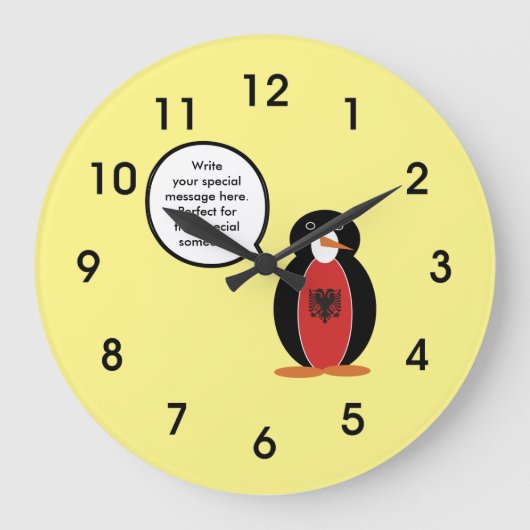 Albanische Flagge als Gesprächspartnerin mit Pengu Große Wanduhr (Vorderseite)