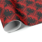 albanische Flagge Geschenkpapier (Rolleneckpunkt)
