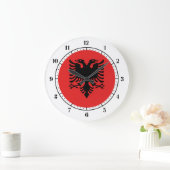albanische Flagge Große Wanduhr (Zuhause)