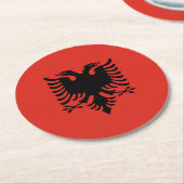 albanische Flagge Runder Pappuntersetzer (Angewinkelt)