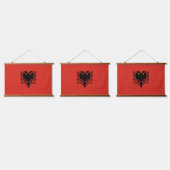 albanische Flagge Wandteppich Mit Holzrahmen (Dreifach)
