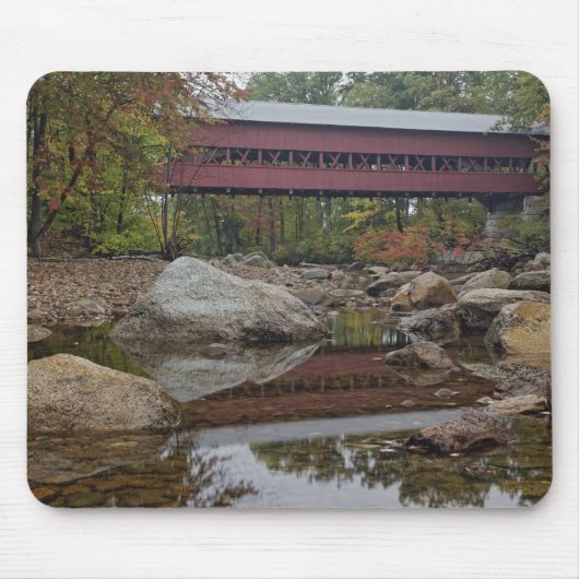 Albany-Brücke, direkt vor dem Kancamagus Mousepad (Vorne)