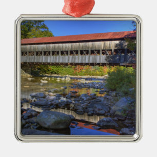 Albany gedeckte Brücke über Swift River, Weiß Ornament Aus Metall