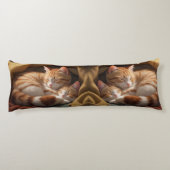 "Albedo Base-XL Body Pillow " Kleine Katzen, die s Seitenschläferkissen (Rückseite)