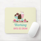 Alberne Puppe bis zur Eiscreme - Yummy-Leckereien Mousepad (Mit Mouse)