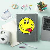 Alberne Zunge heraus Lächeln Gesicht Emoji Sticker (iPad Hülle)