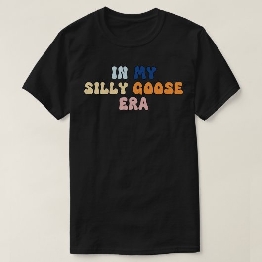 Albernes Gänse-Shirt Niedlich in meinem Erbe Meme T-Shirt (Design vorne)