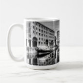 Albert Dock Liverpool Reflections Kaffeetasse (Links)