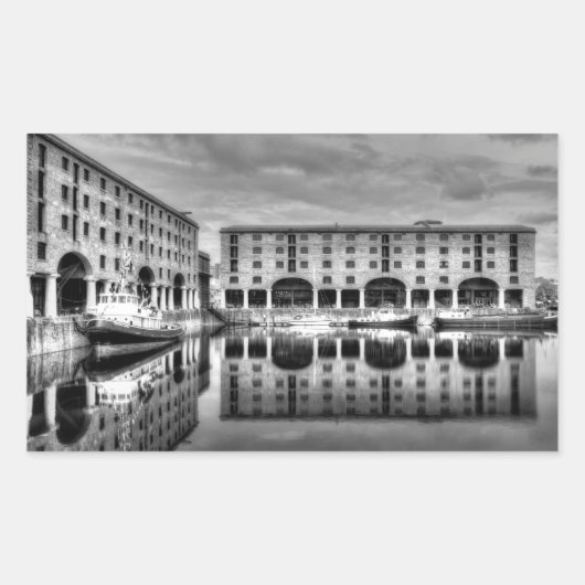 Albert Dock Liverpool Reflections Rechteckiger Aufkleber (Vorderseite)