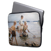 Albert Edelfelt - Jungs, die an der Küste spielen Laptopschutzhülle (Vorderseite Links)