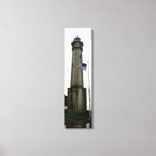 Alcatraz Island Lighthouse & Flag Vertikale Leinwa Leinwanddruck
