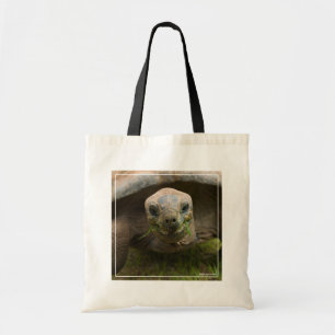 Aldabra Tortoise Fütternd Tragetasche