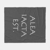 Alea Iacta Est Fleecedecke (Vorderseite (Horizontal))
