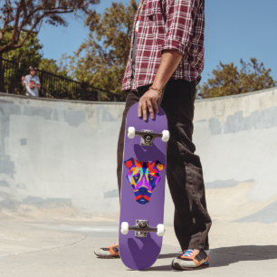 Alexander's Hund lila Skateboard