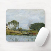 Alfred Sisley | Schiffe an der Schleuse von Bougiv Mousepad (Mit Mouse)