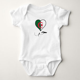 Algerische Flagge Herz-Arabische Kalligrafie "Lieb Baby Strampler