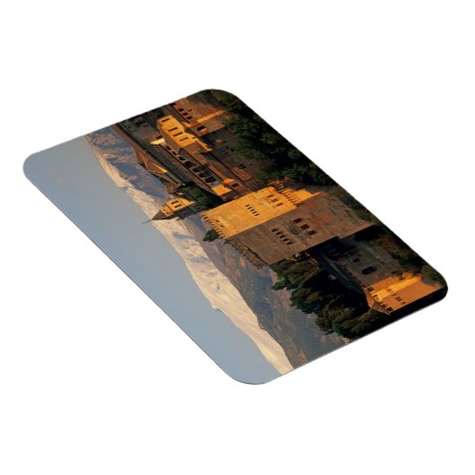Alhambra; Granada; Andaslusia, Spanien, Sierra Magnet (Rechte Seite)