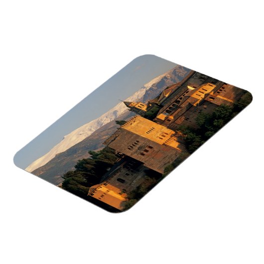 Alhambra; Granada; Andaslusia, Spanien, Sierra Magnet (Linke Seite)