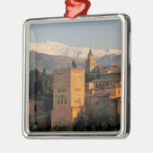 Alhambra; Granada; Andaslusia, Spanien, Sierra Silbernes Ornament (Links)