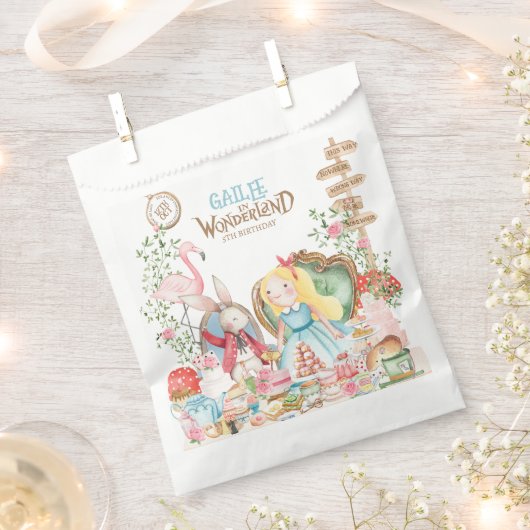 Alice Adventures in Woderland Birthday Tee Party Geschenktütchen (Ausgeschnitten)