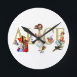 Alice and Wonderland and Friends Runde Wanduhr<br><div class="desc">Alice and Wonderland and Friends,  including the Mad Hatter,  the Queen of Hearts,  the Caterpillar,  the White Rabbit,  the Duchess and the Cardmen.</div>