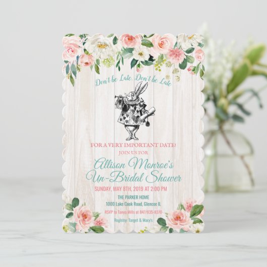 Alice im Wunderland Brautdusche Einladung (Stehend Vorderseite)