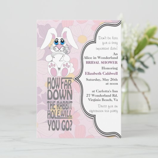 Alice im Wunderland-Brautparty Einladung (Stehend Vorderseite)