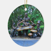 Alice im Wunderland - Central Park NYC #2 Keramikornament (Links)
