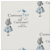 Alice im Wunderland Curiouser Butterfett Stoff (Nahaufnahme)