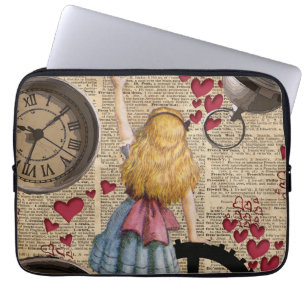 Alice im Wunderland, die in Zeit reist Laptopschutzhülle