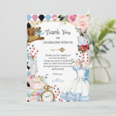 Alice im Wunderland Floral Birthday Tee Party Dankeskarte (Stehend Vorderseite)