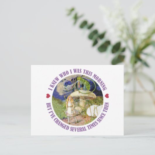 Alice im Wunderland - Ich wusste, wer ich heute Mo Postkarte (Stehend Vorderseite)