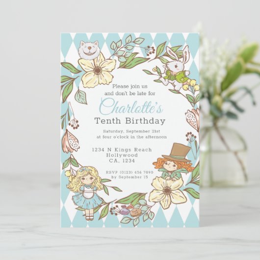 Alice im Wunderland Personalisiertes Party Einladung (Stehend Vorderseite)