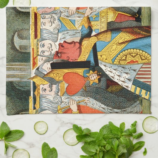 Alice im Wunderland Queen of Hearts Geschirrtuch (Gefaltet)