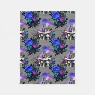 Alice im Wunderland Raupe Rauchen Blume Fleecedecke