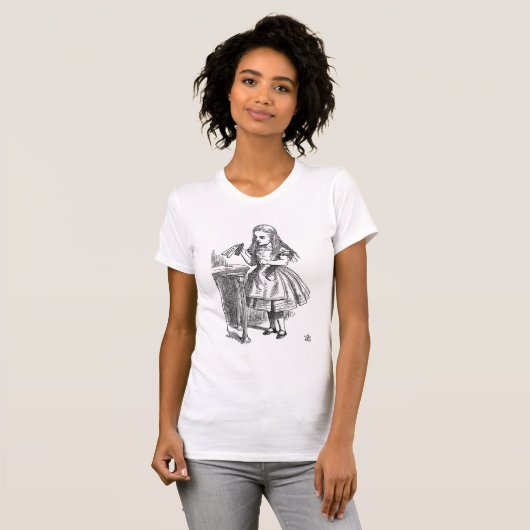 Alice im Wunderland T-Shirt (Vorne ganz)